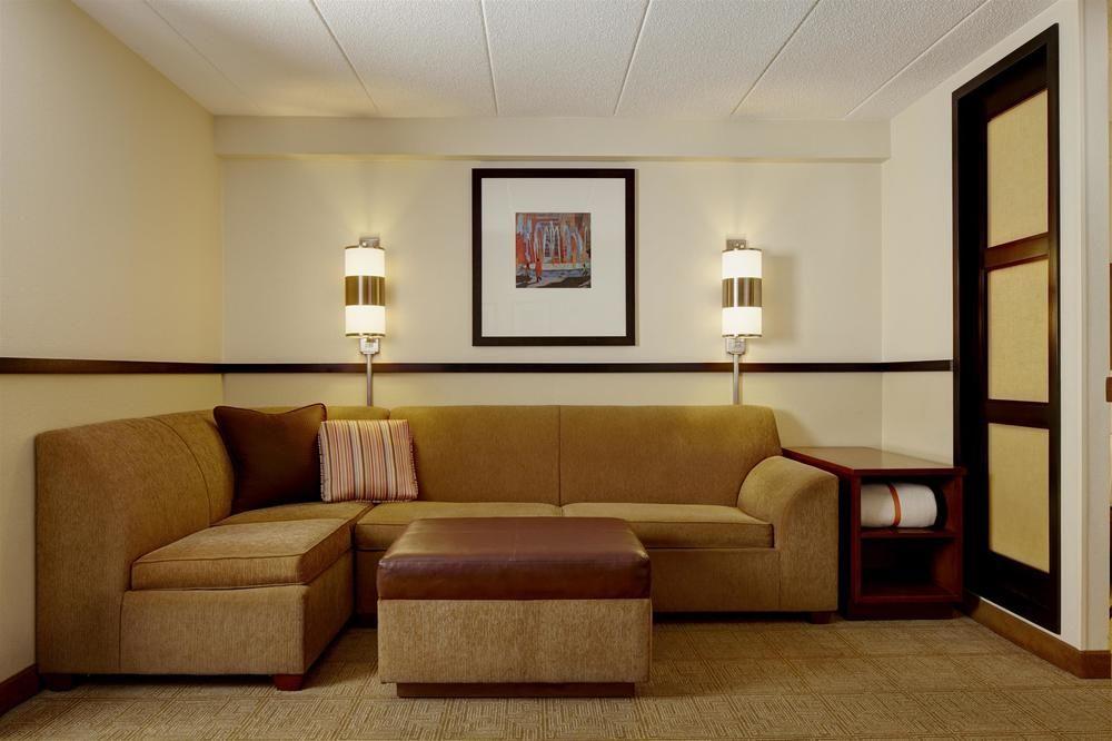 Hyatt Place Topeka Esterno foto